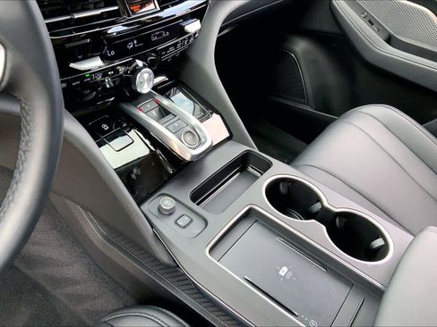 Used 2026 Acura MDX FWD image 17