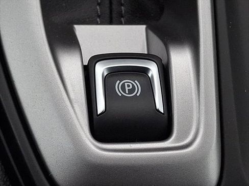 Used 2024 Chevrolet Trax LS FWD image 23
