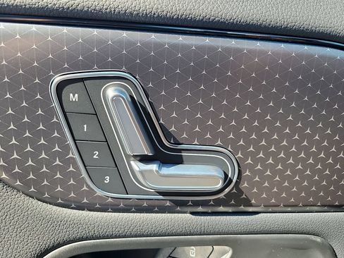 New 2026 Mercedes-Benz GLA 250 image 17
