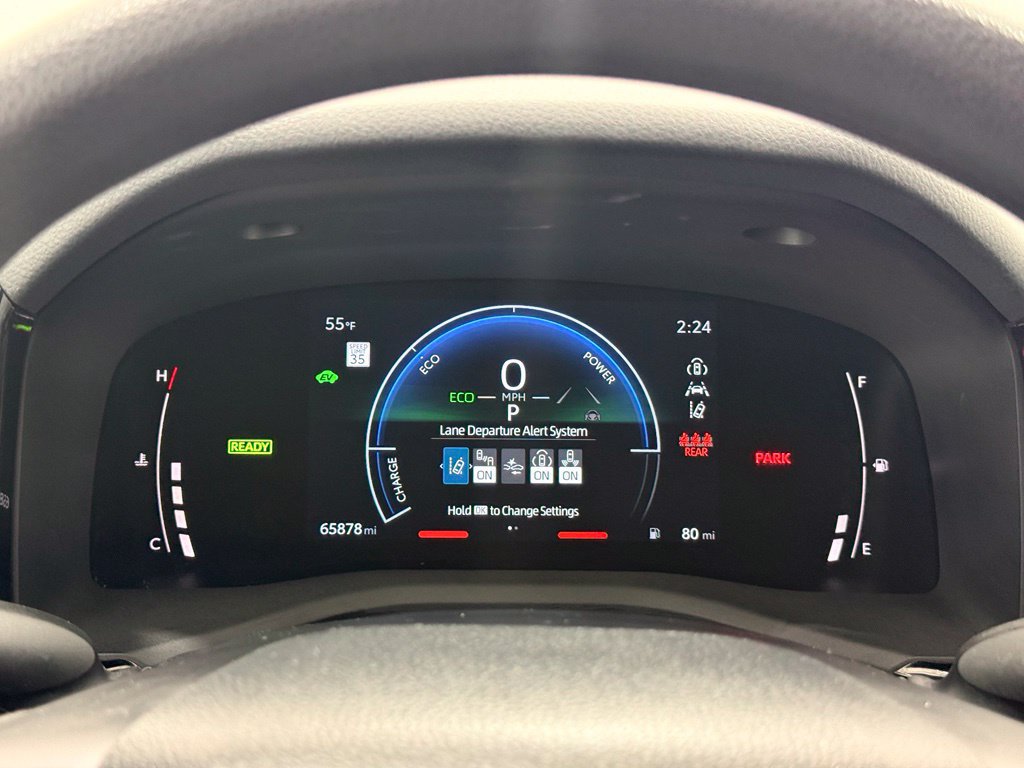 Used 2025 Toyota Camry LE FWD image 32