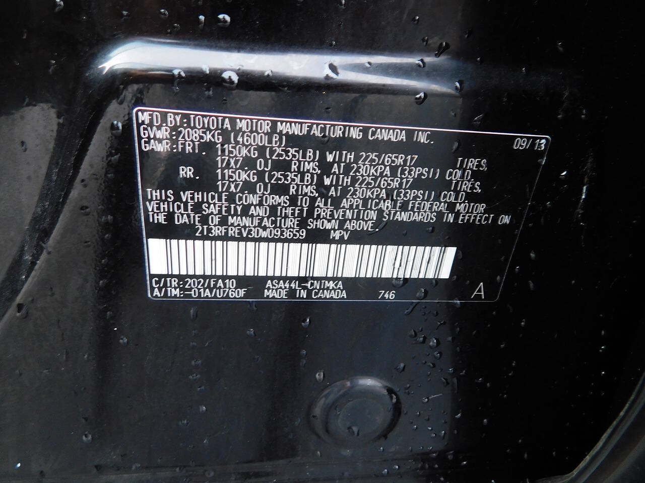 Used 2013 Toyota RAV4 XLE AWD/4WD image 26