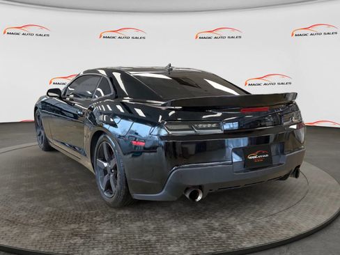 Used 2015 Chevrolet Camaro LT w/ 1LT Preferred Package RWD image 8