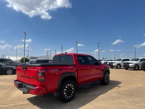 Used 2024 Nissan Frontier PRO-4X w/ Pro Convenience Package AWD/4WD image 22