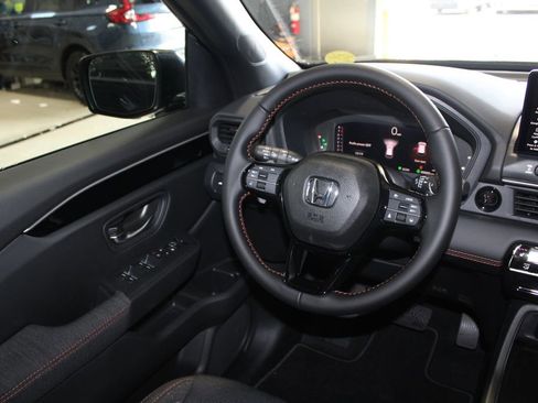 New 2026 Honda Pilot Sport image 31