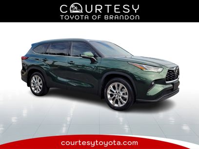 Used 2023 Toyota Highlander L