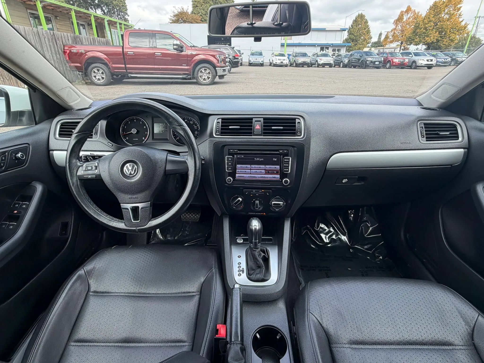 Used 2014 Volkswagen Jetta SE FWD image 14
