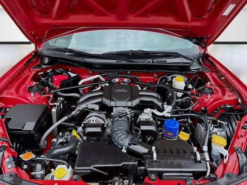 Used 2022 Toyota GR86 w/ ALL Weather Mat Package (TMS) RWD image 27