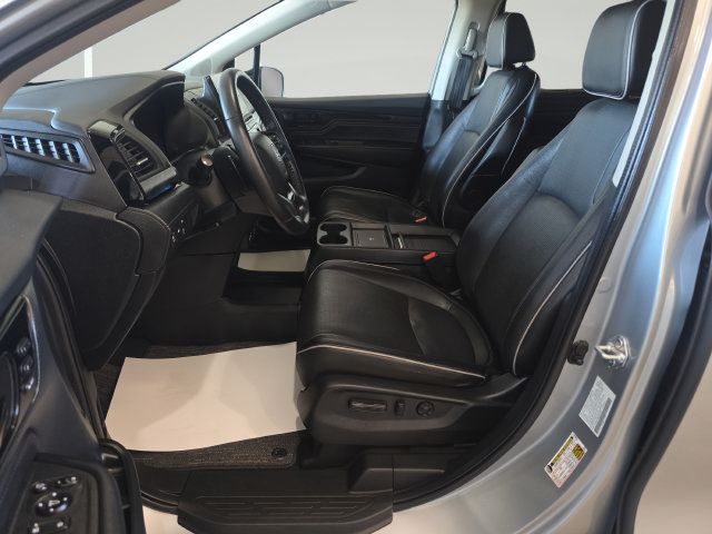 Used 2025 Honda Odyssey Elite image 12