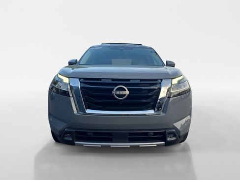 Used 2023 Nissan Pathfinder Platinum AWD/4WD image 8