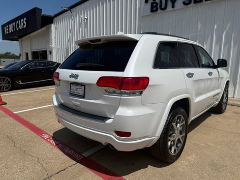 Used 2020 Jeep Grand Cherokee Overland RWD image 7