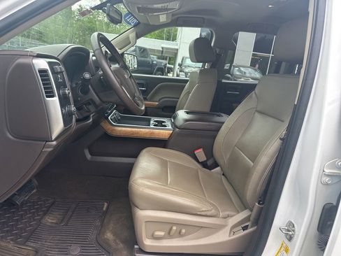 Used 2017 Chevrolet Silverado 1500 LTZ w/ Sport Package AWD/4WD image 16