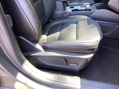 New 2025 Ford Escape ST-Line Elite image 30