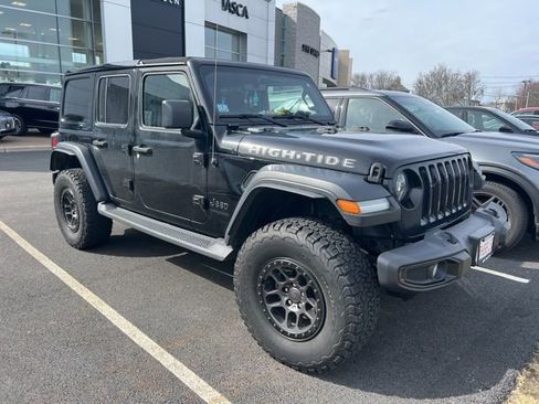 Used 2022 Jeep Wrangler Unlimited Sport image 3
