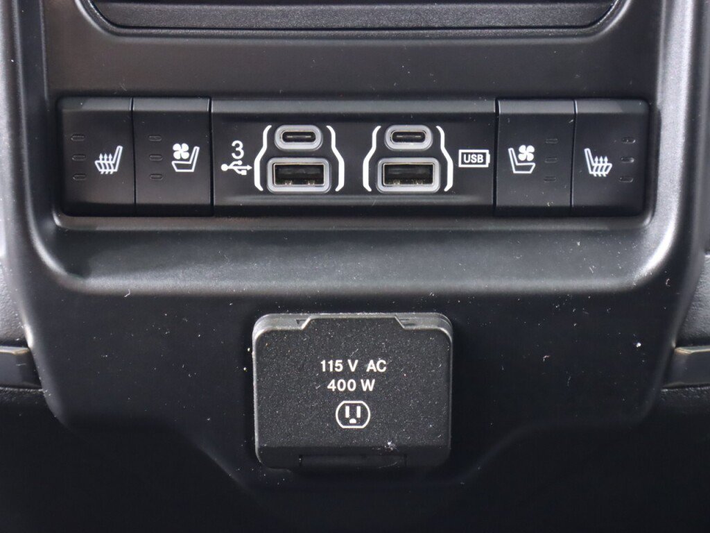 Used 2020 RAM 1500 Limited AWD/4WD image 41