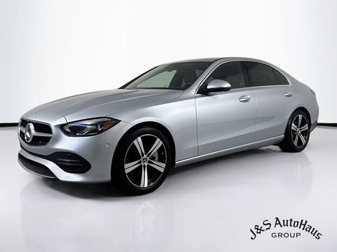 Used 2022 Mercedes-Benz C 300 Sedan w/ Exclusive Trim Package image 3