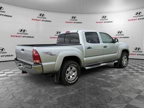 Used 2007 Toyota Tacoma PreRunner RWD image 3