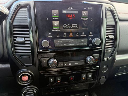 Used 2021 Nissan Titan PRO-4X w/ Pro-4x Convenience Package image 23