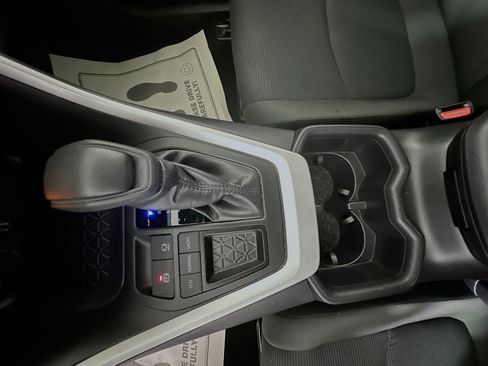 Used 2025 Toyota RAV4 LE image 20