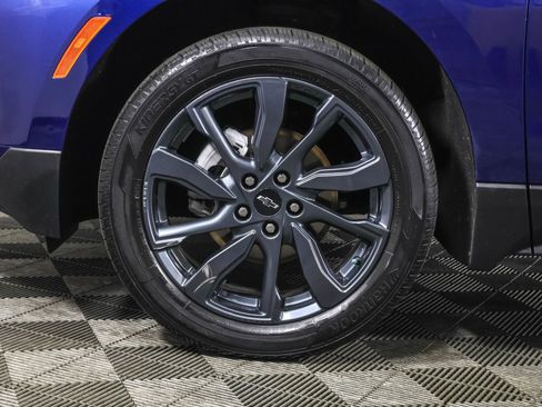 Used 2023 Chevrolet Equinox RS image 19