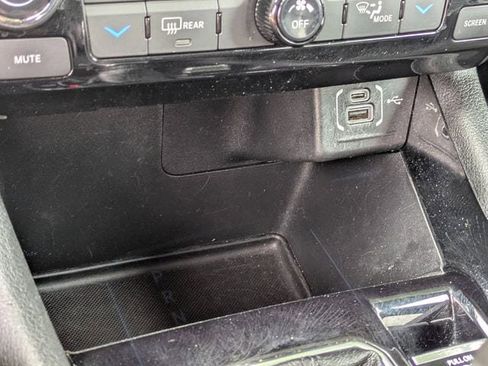 Certified 2024 Jeep Compass Limited AWD/4WD image 24
