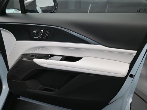 New 2026 Cadillac Lyriq Sport image 28