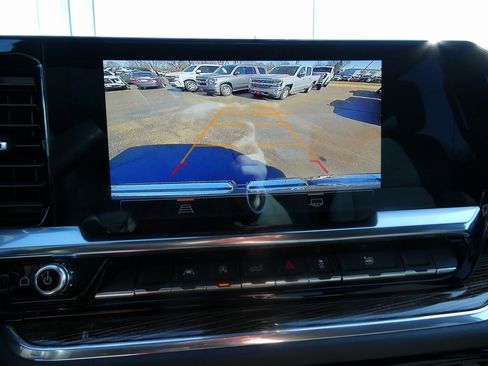 Certified 2024 GMC Sierra 1500 Elevation w/ LPO, Elevation Black Package image 28