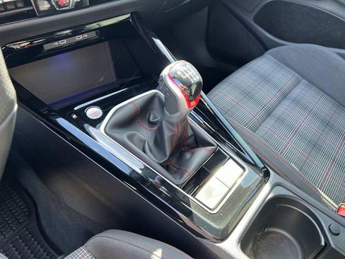 Used 2024 Volkswagen GTI SE image 22