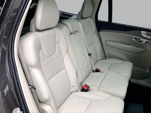 Used 2024 Volvo XC90 T8 Ultimate w/ Lounge Package AWD/4WD image 20