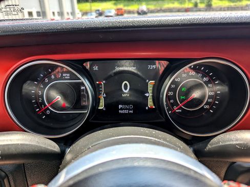 Used 2021 Jeep Gladiator Rubicon image 18