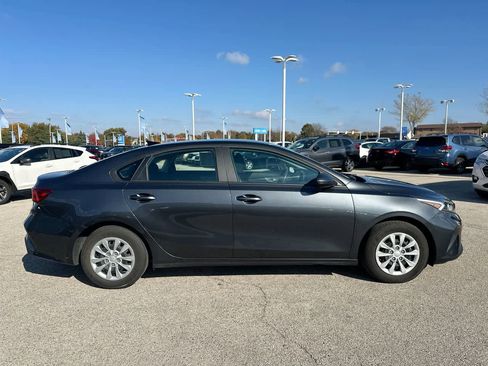 Used 2022 Kia Forte Sedan image 14