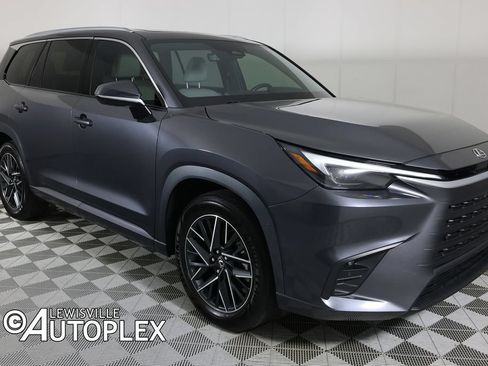 Used 2025 Lexus TX 350 FWD w/ Technology Package image 3