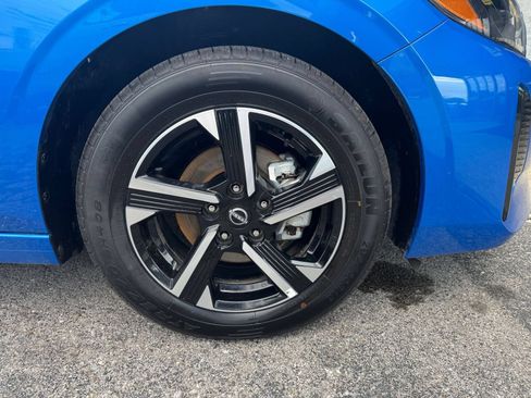 Used 2025 Nissan Sentra SV FWD image 28