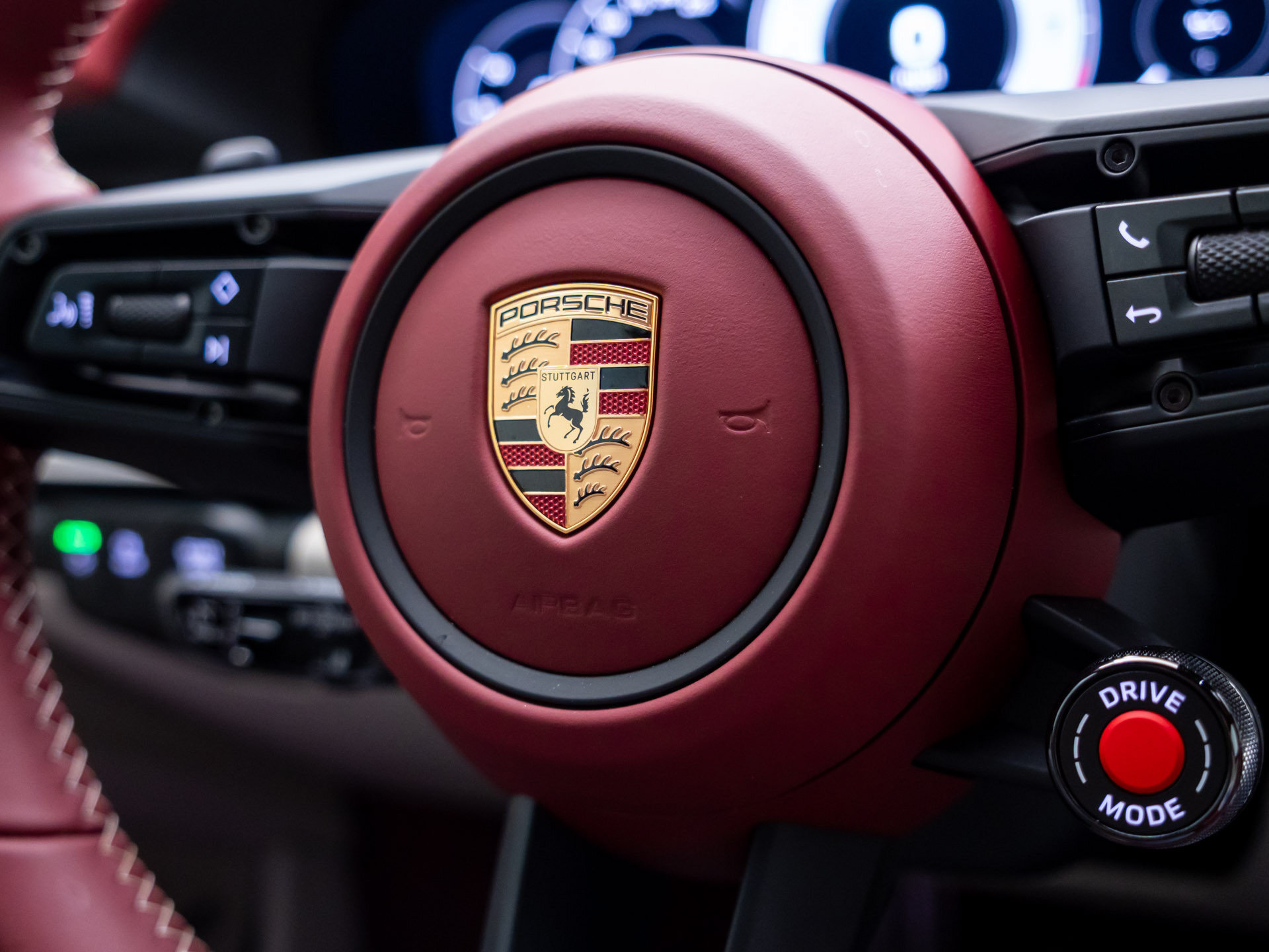 Certified 2026 Porsche 911 Targa 4 GTS AWD/4WD image 29