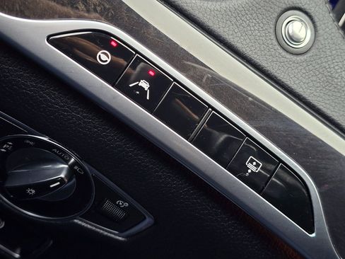 Used 2020 Mercedes-Benz S 560 4MATIC Sedan image 30