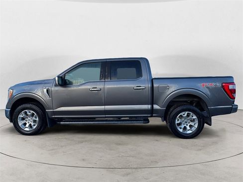 Used 2021 Ford F150 Lariat image 2