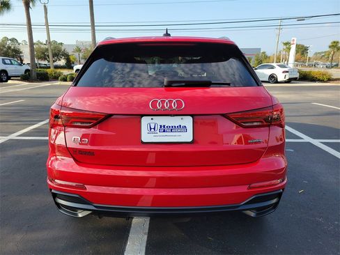 Used 2021 Audi Q3 2.0T Premium w/ Convenience Package image 8