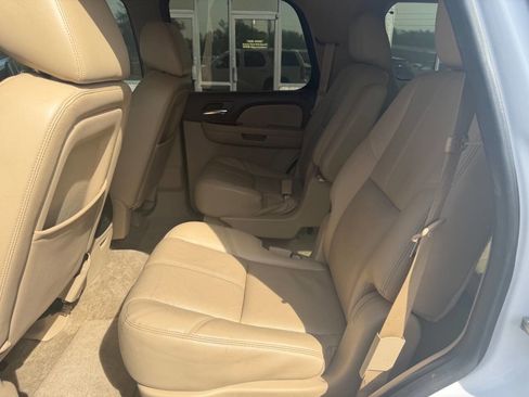 Used 2014 Chevrolet Tahoe LT w/ All-Star Edition image 9