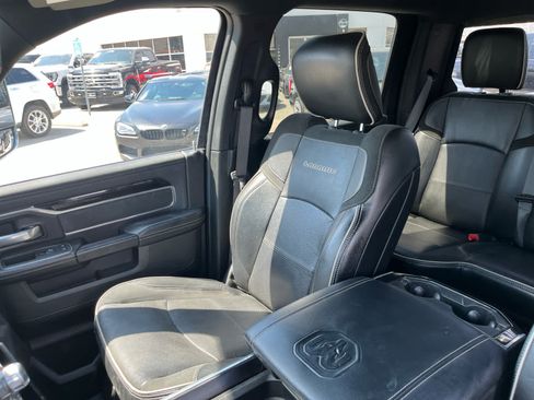 Used 2020 RAM 3500 Laramie AWD/4WD image 8