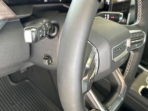 New 2026 GMC Acadia Denali w/ Super Cruise Package image 20