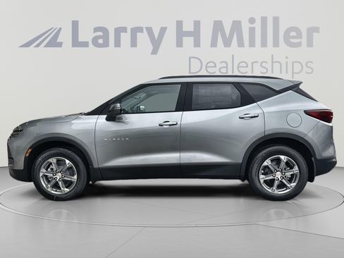 New 2026 Chevrolet Blazer LT w/ Sound & Technology Package AWD/4WD image 5