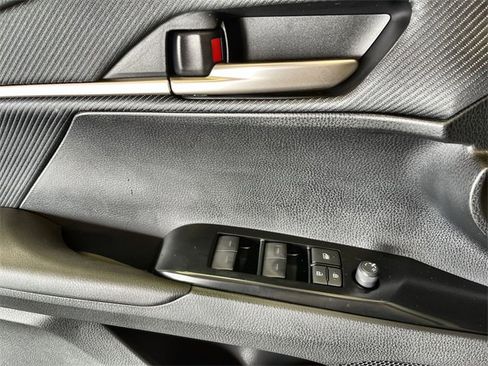 New 2026 Toyota Camry SE image 22