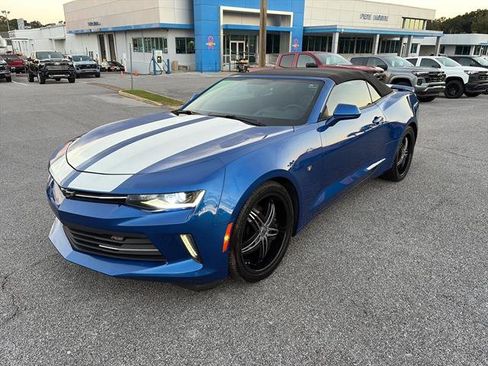Used 2017 Chevrolet Camaro LT image 3