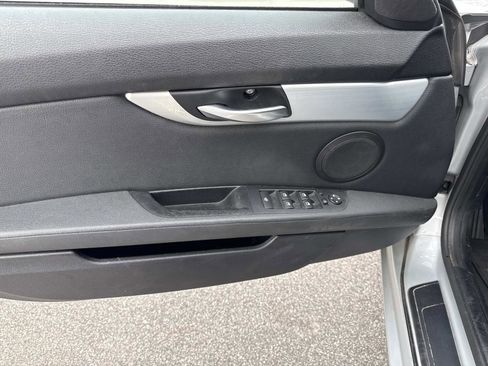 Used 2014 BMW Z4 sDrive28i image 14