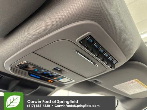 New 2026 Ford F350 Lariat w/ FX4 Off-Road Package image 32