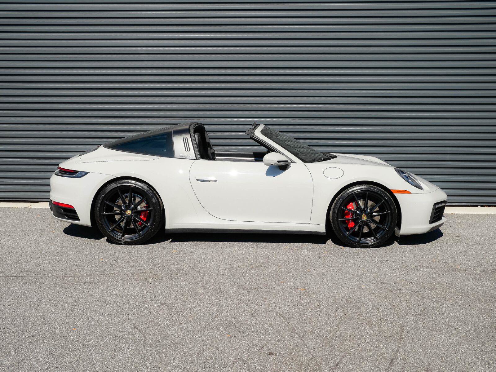 Certified 2021 Porsche 911 AWD/4WD image 21