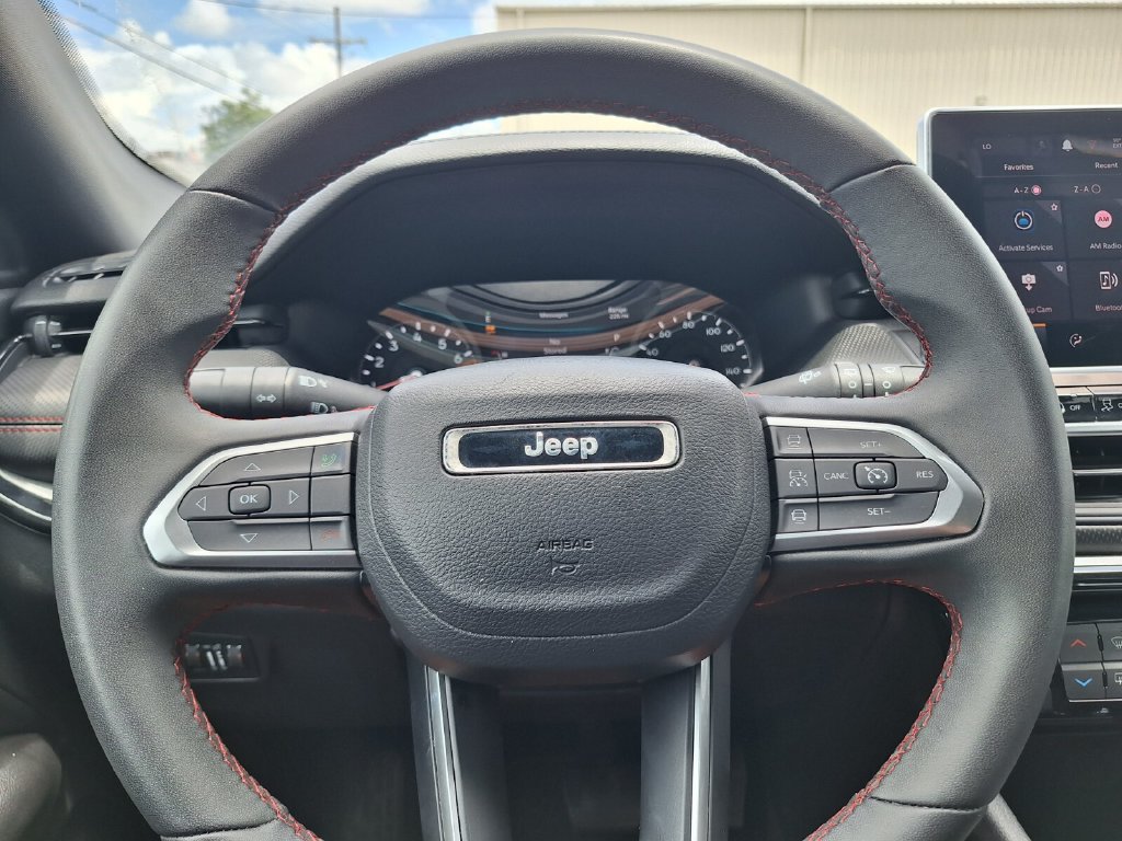 Used 2024 Jeep Compass Trailhawk AWD/4WD image 21