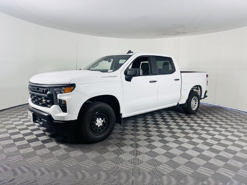 Used 2024 Chevrolet Silverado 1500 W/T w/ Trailering Package RWD image 5