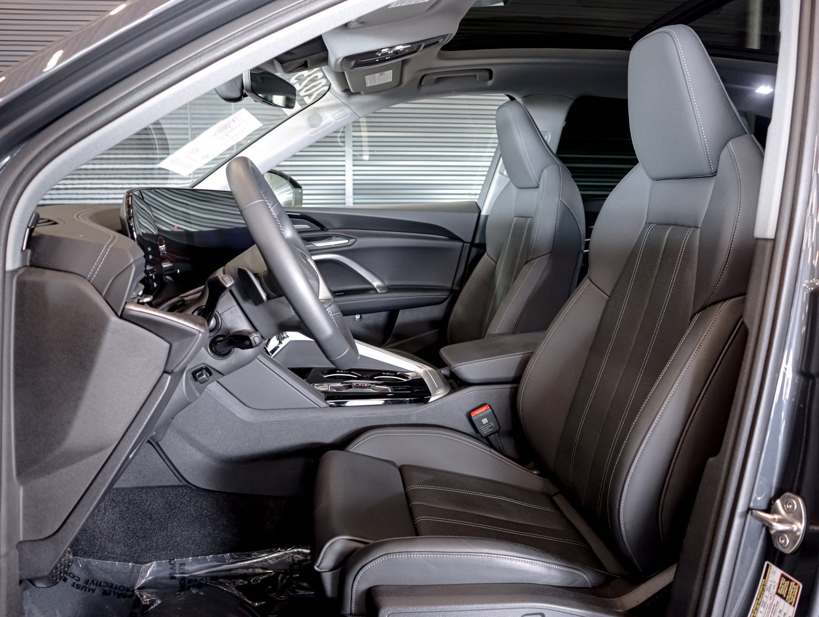 Certified 2025 Audi Q5 Premium w/ Premium Plus AWD/4WD image 8