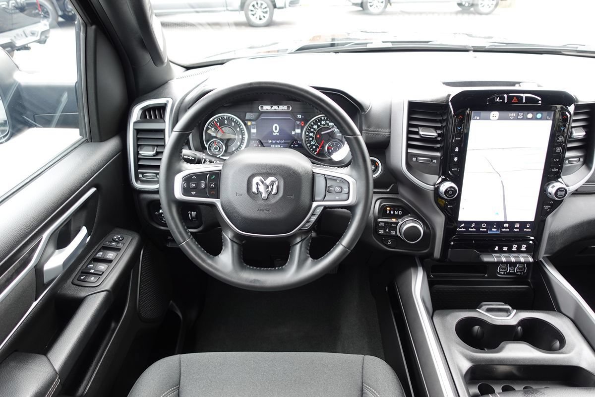 Used 2023 RAM 1500 Big Horn AWD/4WD image 41
