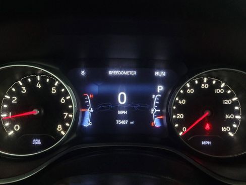 Used 2018 Jeep Compass Latitude w/ Popular Equipment Group image 23